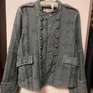 Free People Patterned Buttoned Jacket in Green